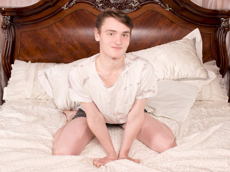 WolfAron's profile - Image n°0