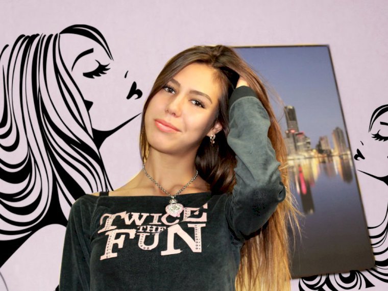 xAmellie's profile - Image n°0