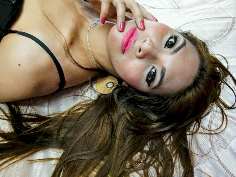 xCHLOeLiCiOUSx's profile - Image n°1