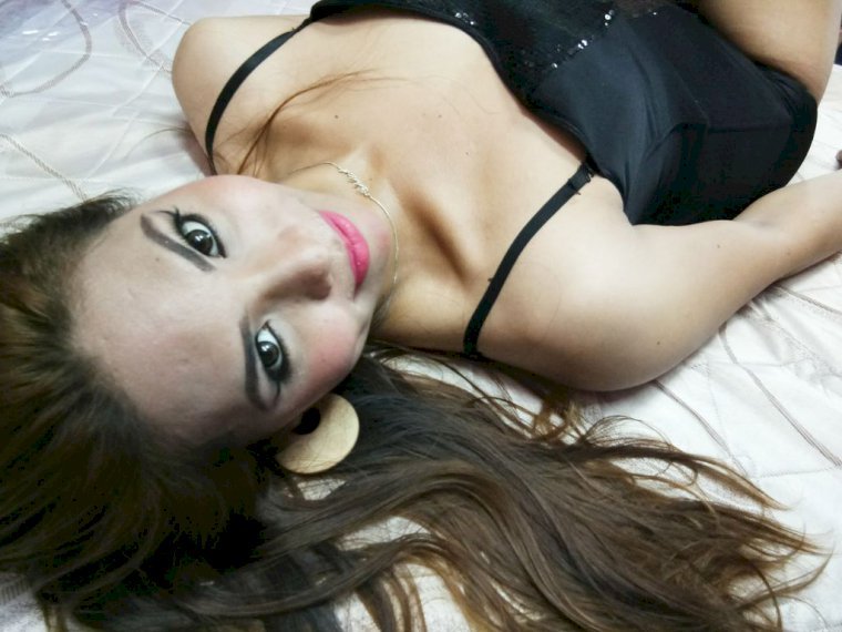 xCHLOeLiCiOUSx's profile - Image n°0