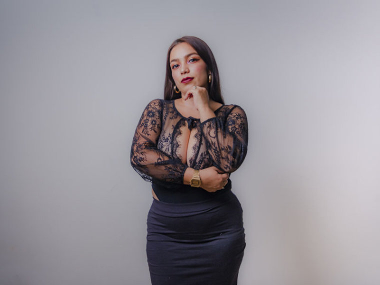 XimenaCantrell's profile - Image n°0