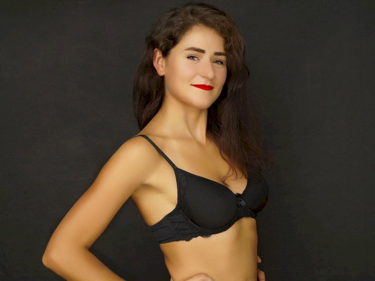 xKamilaXx's profile - Image n°1