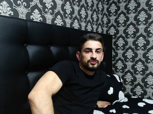 XLoveJustin's Sexcam