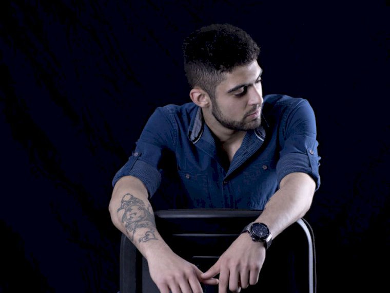 xNeilHudson's profile - Image n°1