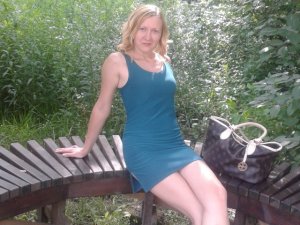 YummyLovely's Sexcam