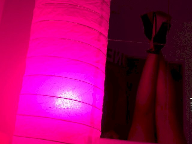 YeseniaV's profile - Image n°1