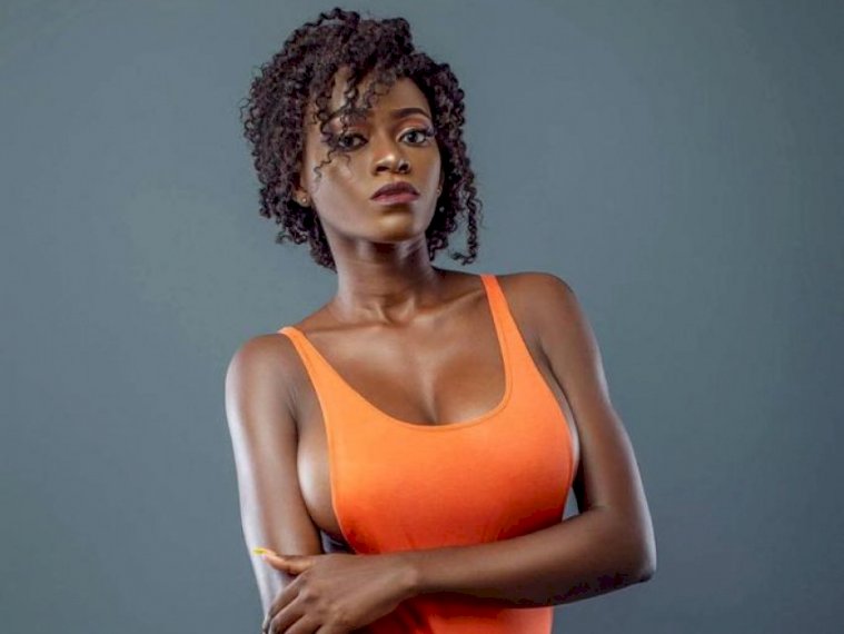 YasmineBrown's profile - Image n°1