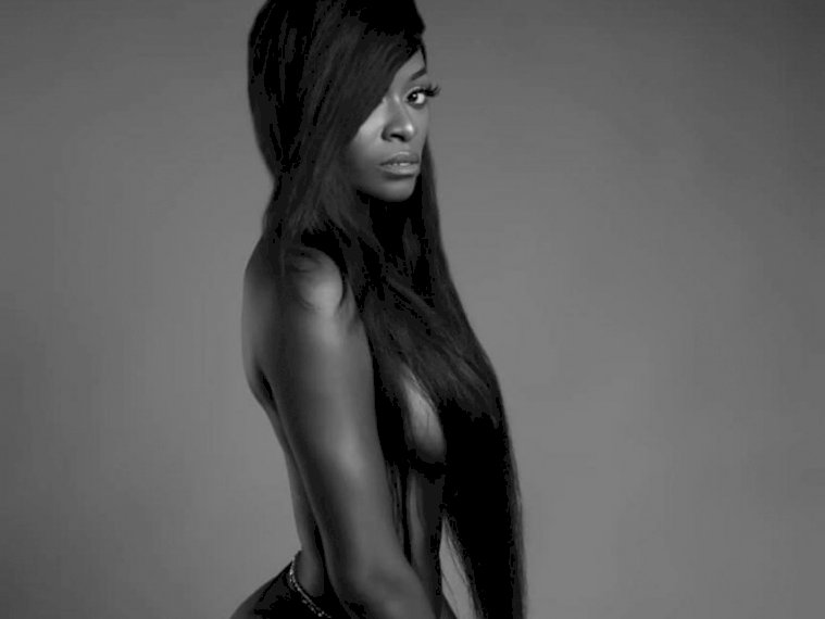 YasmineBrown's profile - Image n°2
