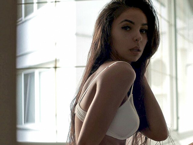YesenialKiss's profile - Image n°4