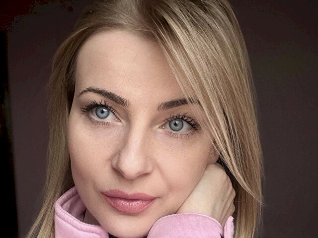 yourkisses's profile - Image n°2