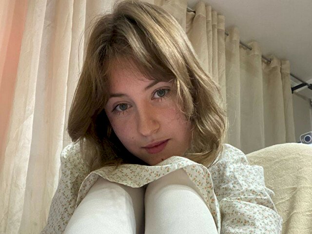 YummyPolly's profile - Image n°15