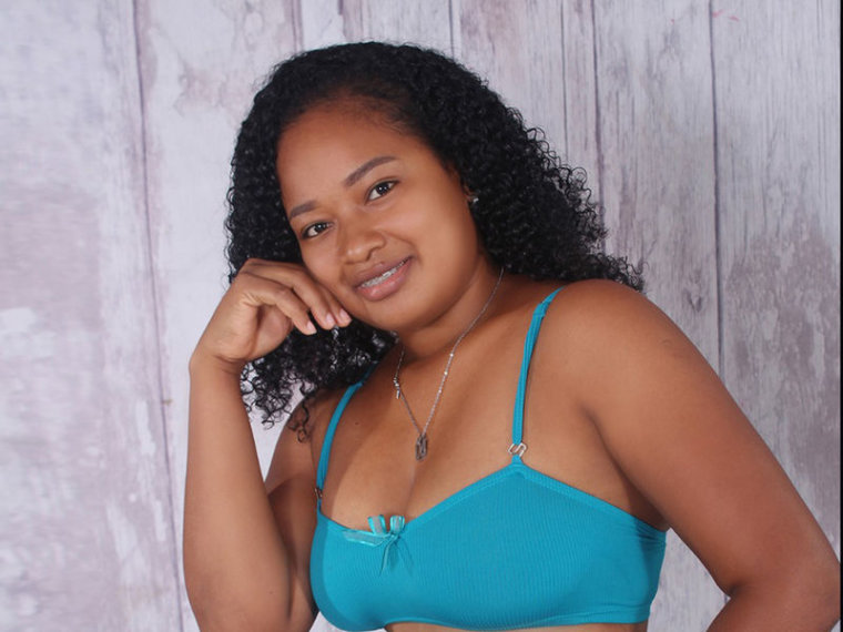YamilCastillo's profile - Image n°0