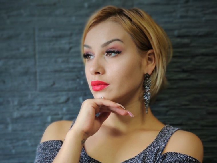 YlaVanery's profile - Image n°0