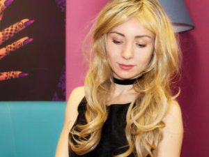 Sexcam Porn von YoloLindsey