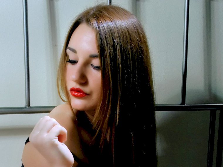 YourDezire's profile - Image n°1