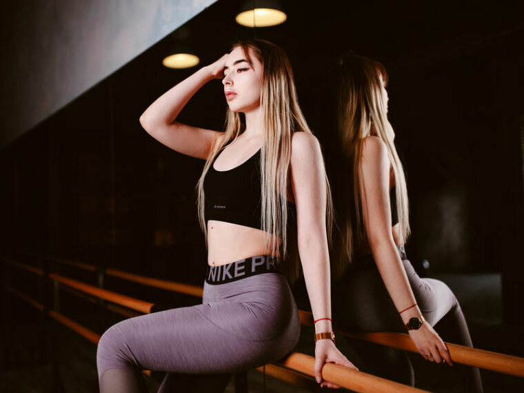 YourGirlCheryl' profilo - Immagine n°1