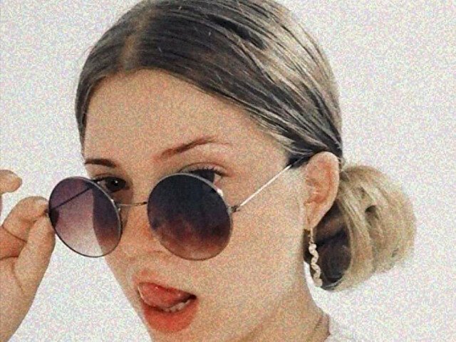 ZoeLove's profile - Image n°3