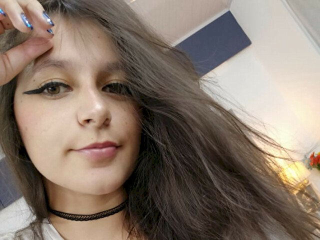 ZoeDavies's profile - Image n°3