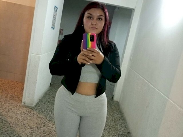 ZayraCont's profile - Image n°1