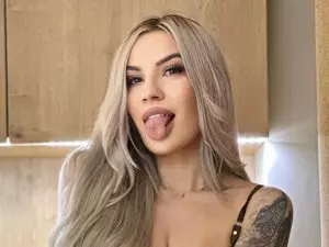 Webcam sex with ZoeyMarie