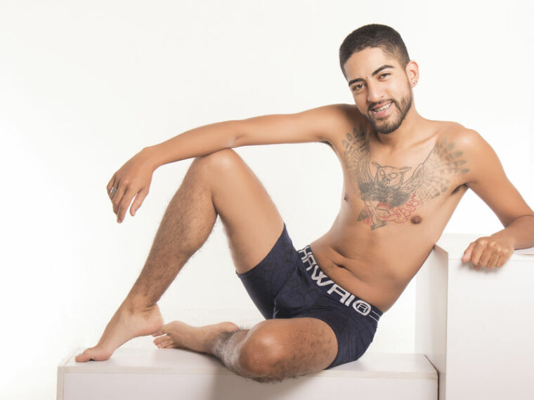 zackbucarelli's profile - Image n°1