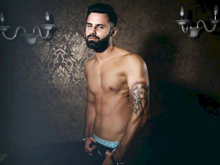 ZackMiller's profile - Image n°0