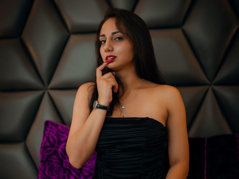 ZarayReinard's profile - Image n°0