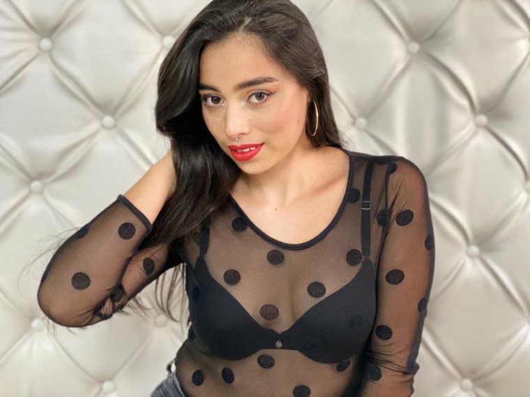 ZoeAzalea's profile - Image n°0