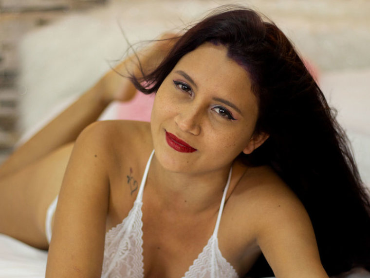ZoeCole's profile - Image n°0
