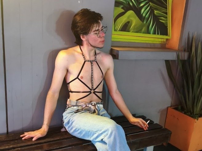 33piphanysan' profilo - Immagine n°1