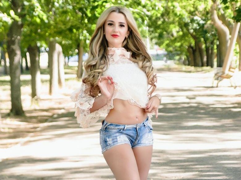 Alienanna18's profile - Image n°2