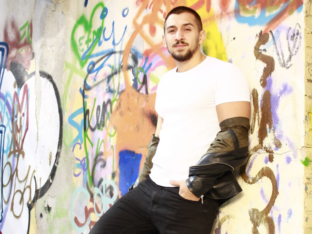 Profil de AndrewTorres - Photo n°0