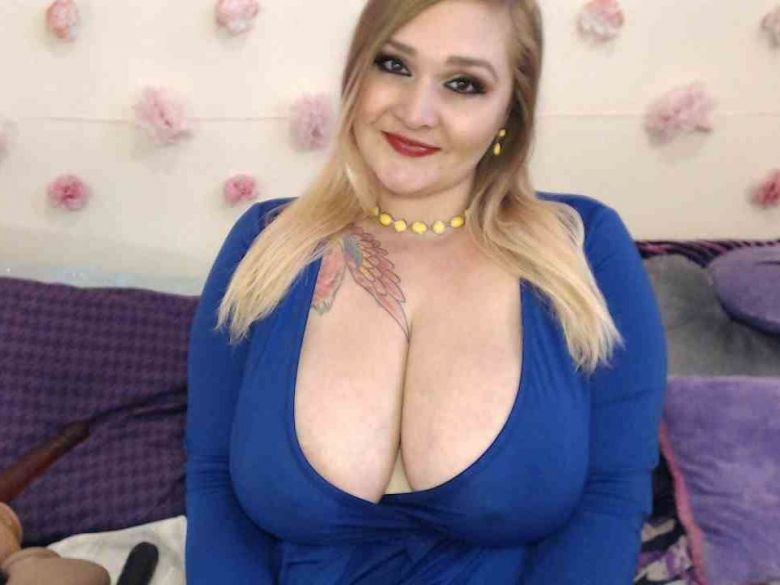 AvaDollXXX' profilo - Immagine n°20