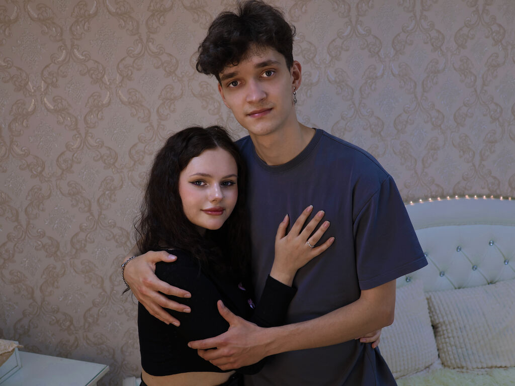 Aaronandmelanie's profile - Image n°0