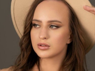 Live Sex Aaronbuechner