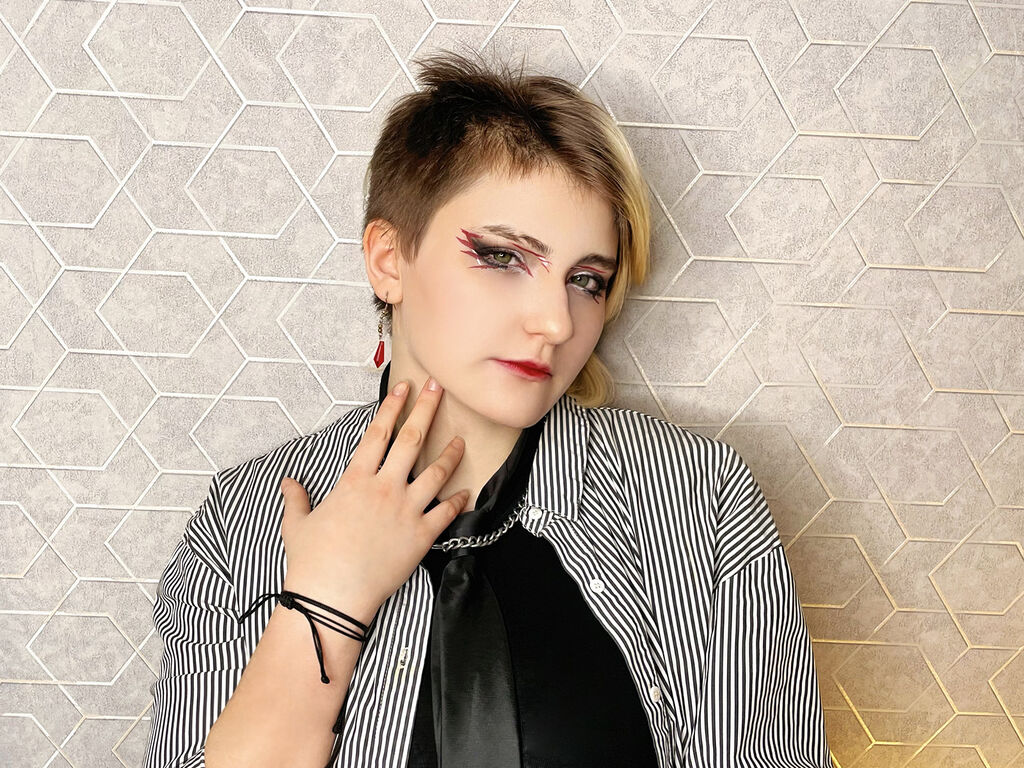 Absiglitch's profile - Image n°1