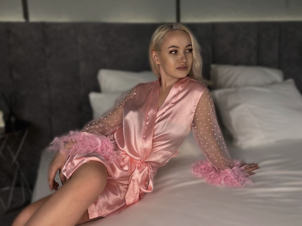 Adalineallen's profile - Image n°0