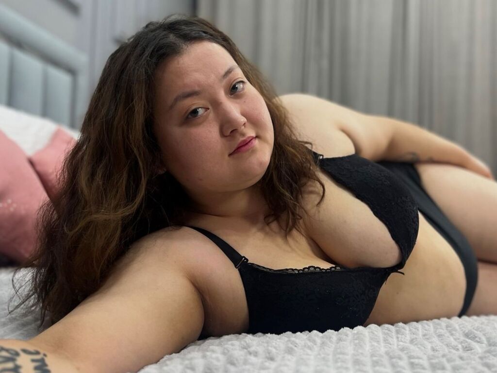Adalynburton's profile - Image n°0