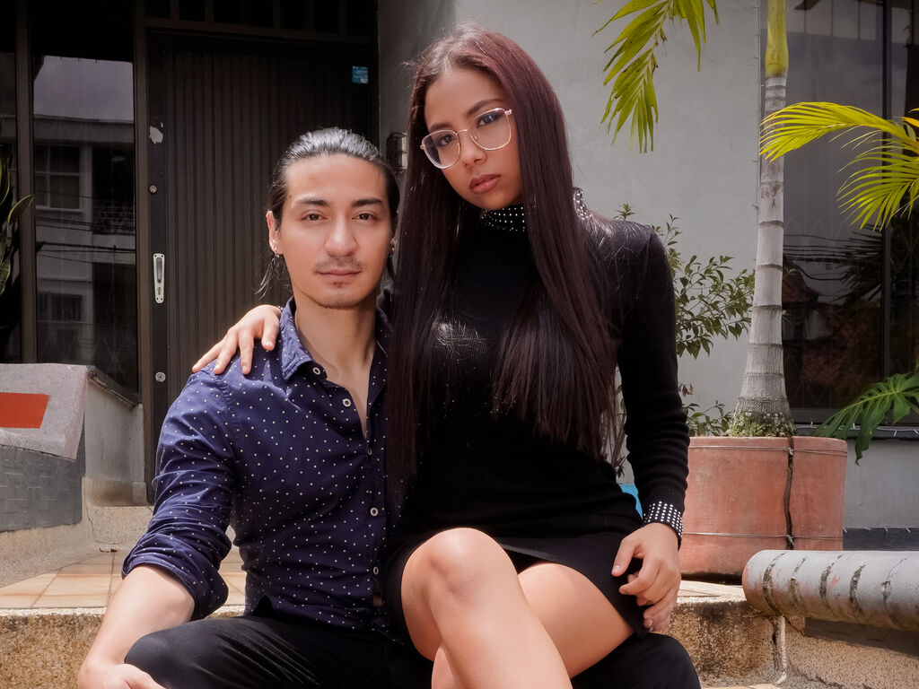 Perfil con Adamandsara - Imagen  n°1