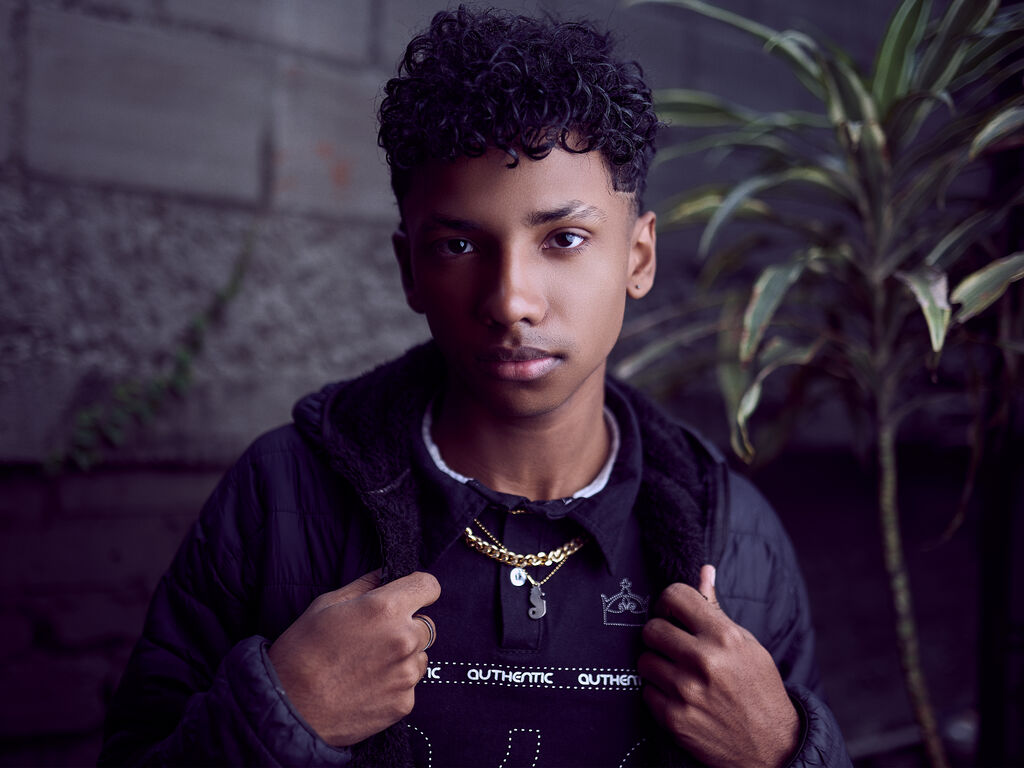 Adamcarterr' profilo - Immagine n°1