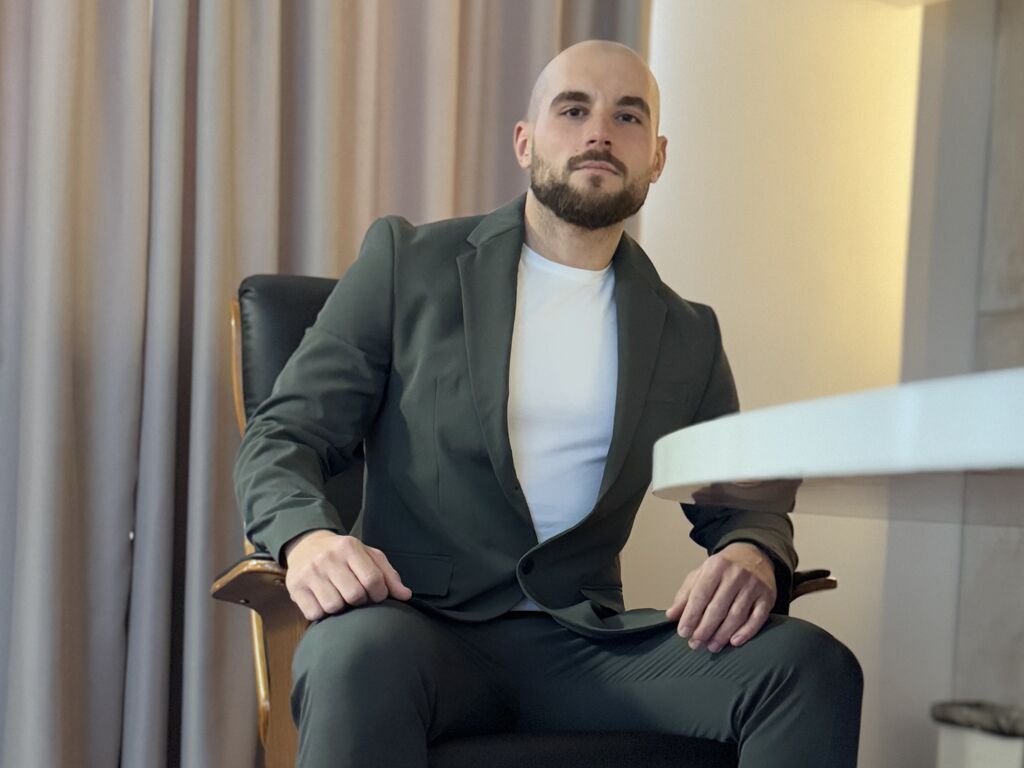 Profil de Adamjameson - Photo n°0