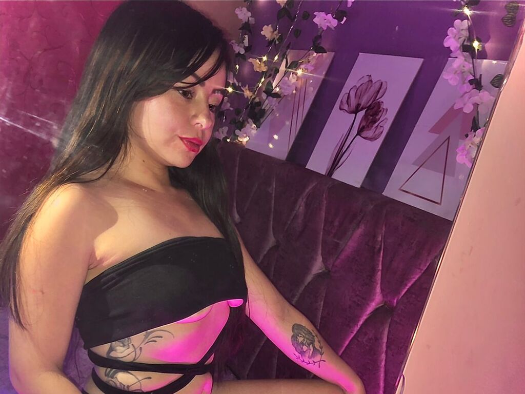 Adelainepiel's profile - Image n°0