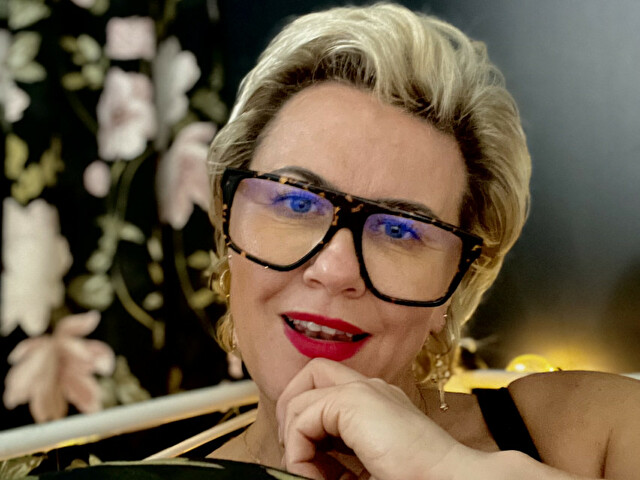 AdeleMILF's profiel - Afbeelding n°1