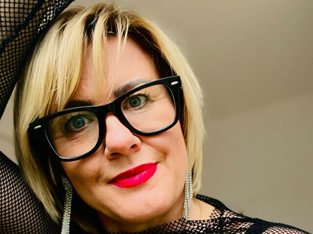 Perfil con AdeleMILF - Imagen  n°1