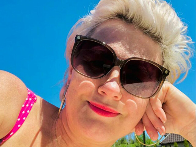 AdeleMILF's profiel - Afbeelding n°78