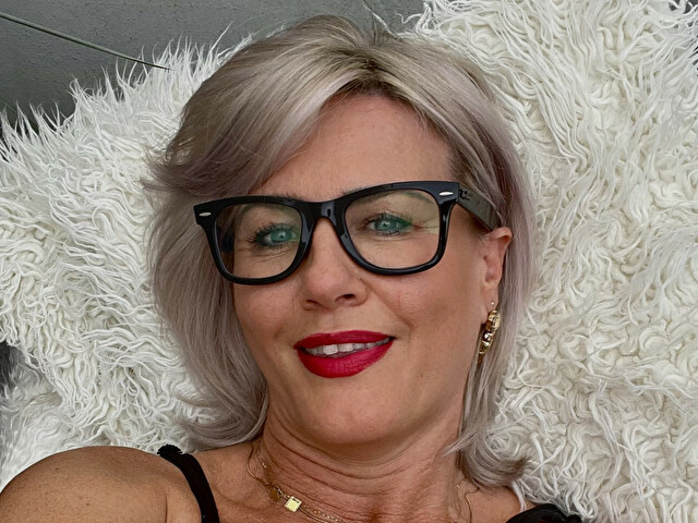 AdeleMILF's profiel - Afbeelding n°43