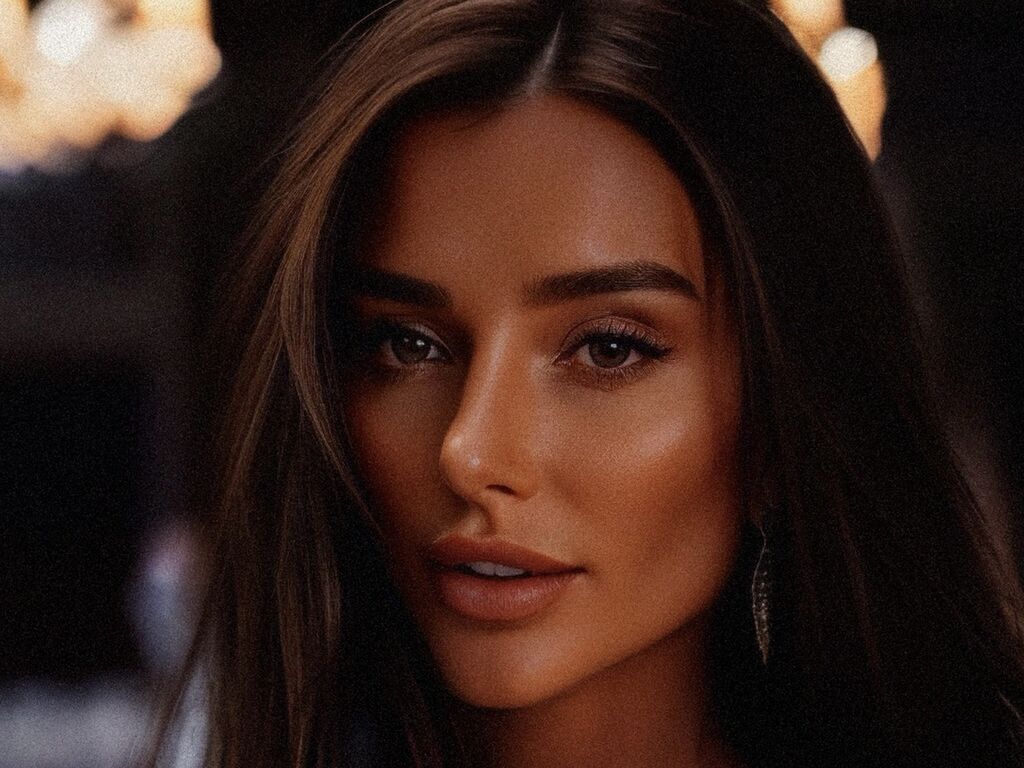 Adelinagrace's profile - Image n°0