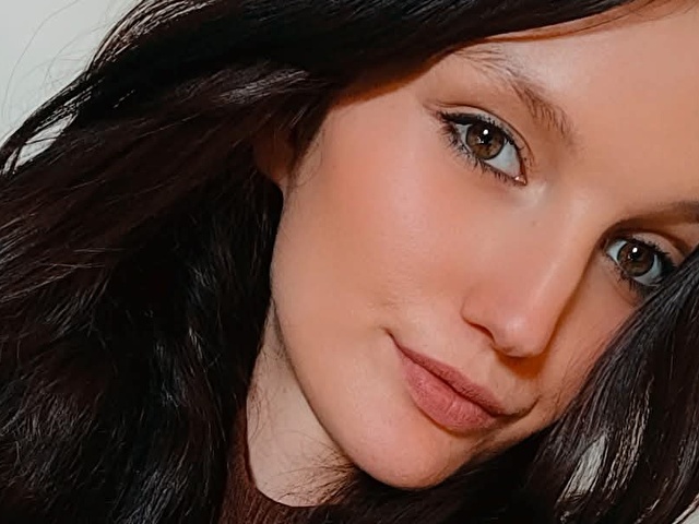 Adelinecam's profile - Image n°2