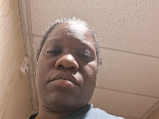 Sexcam Live Show von Adelineceo