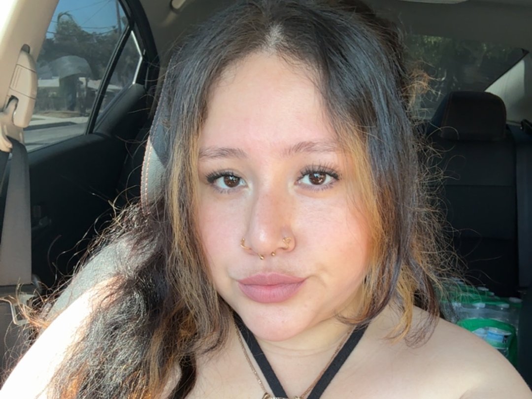 Adelineyours's Profil - Bild n°1